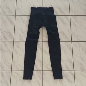 Alphalete - Black Halo Leggings